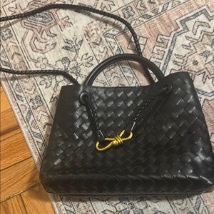 Elegant Black Woven Handbag